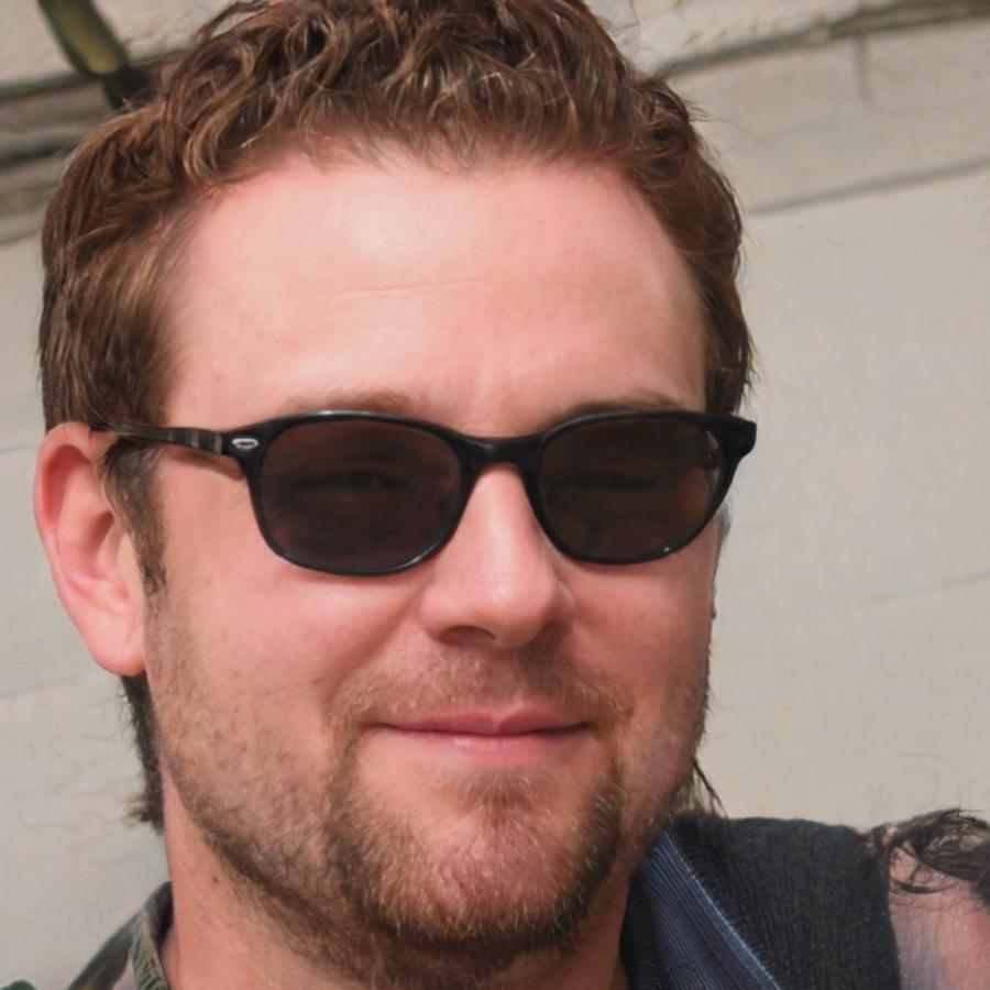 Marcus Lindberg, Financial Education Director